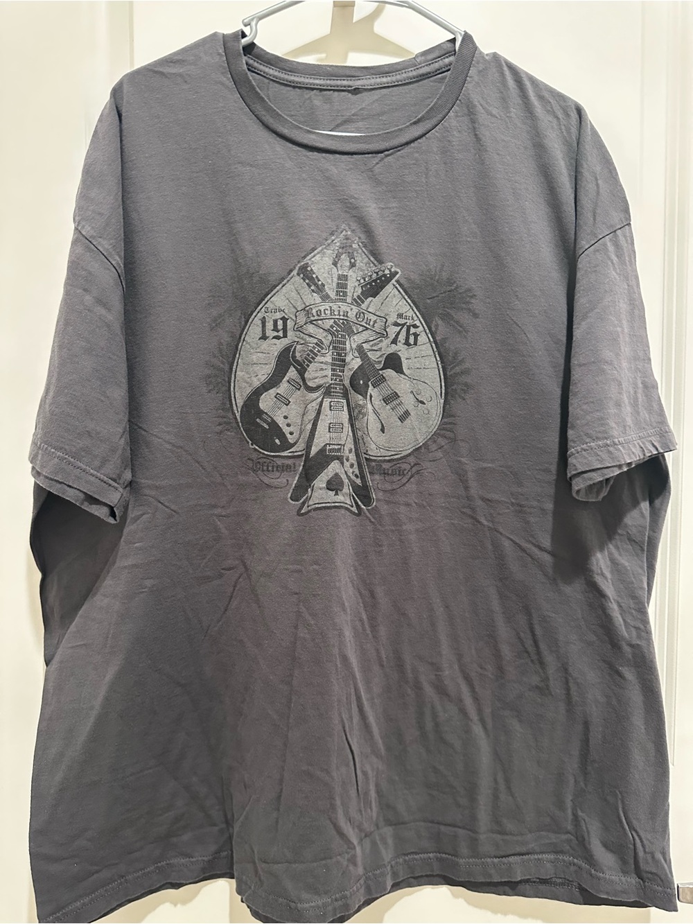 Men's Gray Graphic Rock Guitar T‑Shirt by Sonoma XXL